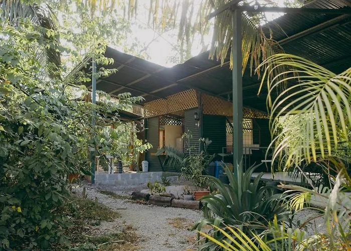 Camping Chilamate Rainforest Retreat *